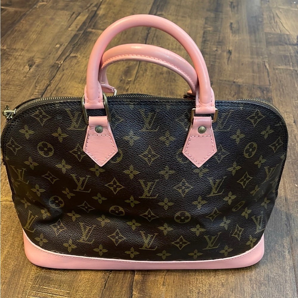 Authentic Louis Vuitton Alma